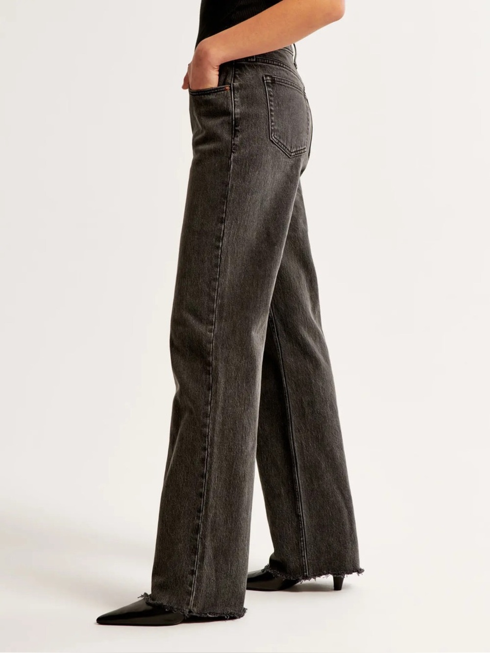 Abercrombie The Baggy Low Rise Jean Black Size 29 8R Raw Hem Cotton - Picture 2 of 10